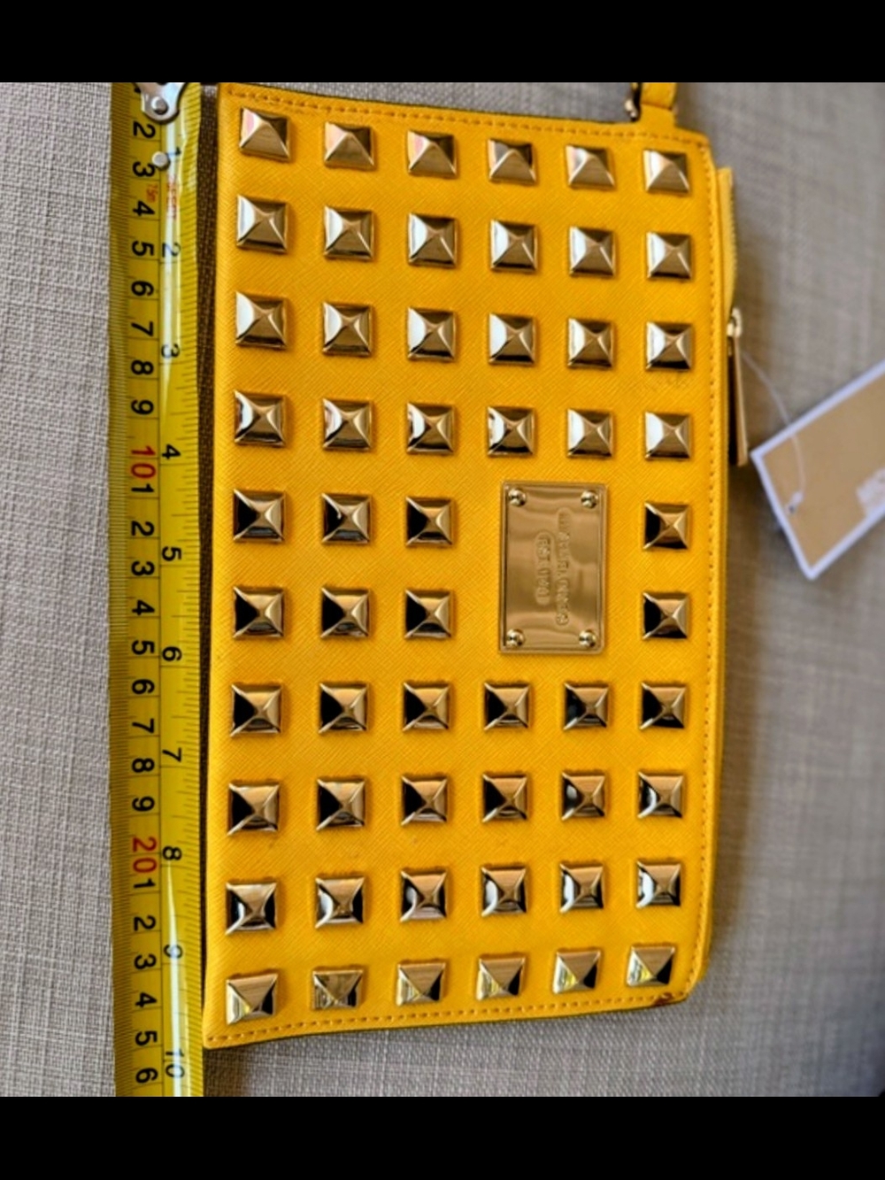 NWOT/NWT Michael Kors Yellow Pyramid Studded Women's Hamilton w Matching Clutch - Picture 10 of 13